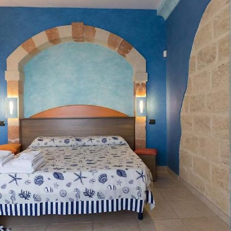 Villa Arneide Bed And Breakfast Torre Lapillo Exterior photo