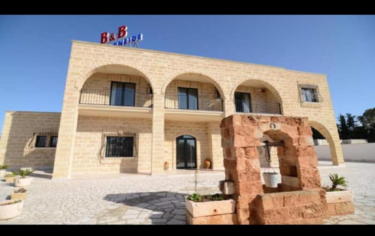 Villa Arneide Bed And Breakfast Torre Lapillo Exterior photo